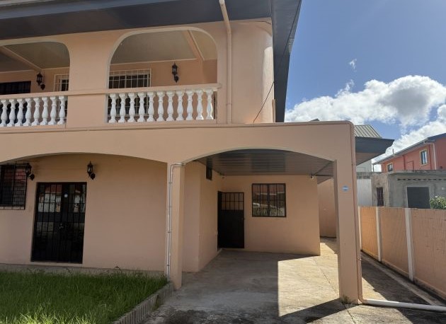 Townhome on Fuller Avenue